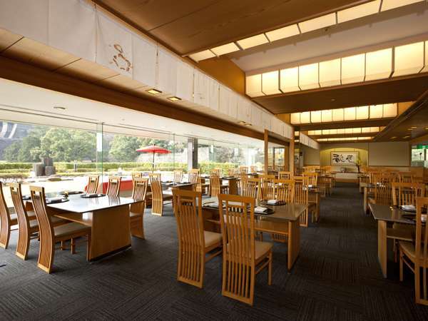 Restaurant/Dining